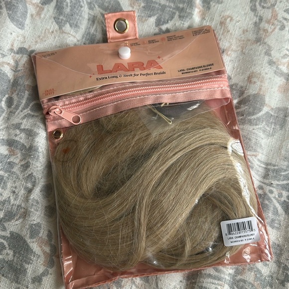 INH Lara Braid Ponytail Extension - champagne blonde - Picture 8 of 8